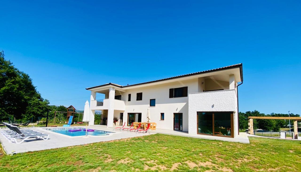 Villa Fluggi Near Labin Santalezi Kültér fotó